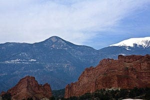 kissing-camels-colorado-springs-linda-rawlings