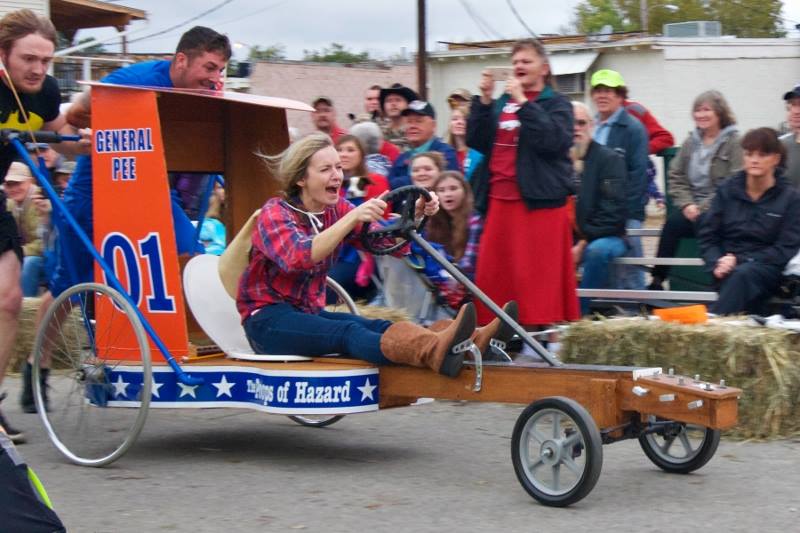 34th ANNUAL ARKANSAS BEAN FEST AND CHAMPIONSHIP OUTHOUSE RACE Oct. 28-29 in Mountain View