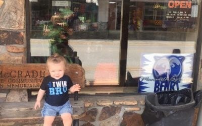 Fred’s Fish House in Mammoth Spring Welcomes Everyone to Come Eat Some Good Fish!!