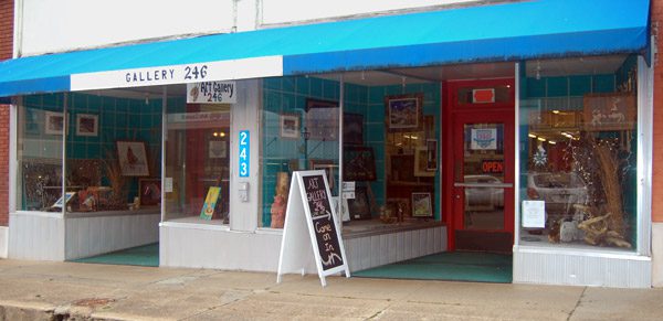 Painting With Panache Class at Gallery 246 – Batesville, Arkansas