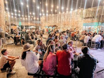 Dueling Pianos in Batesville, Arkansas