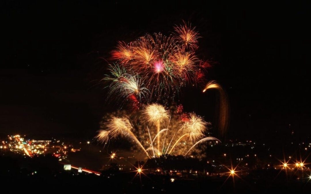 Boom, Sizzle, Sparkle—Batesville’s Celebrate America Fireworks Show Moves to the Greens